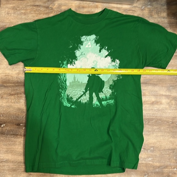 Bustedtees Men’s Large Legend of Zelda Green Graphic Tshirt - Picture 5 of 9